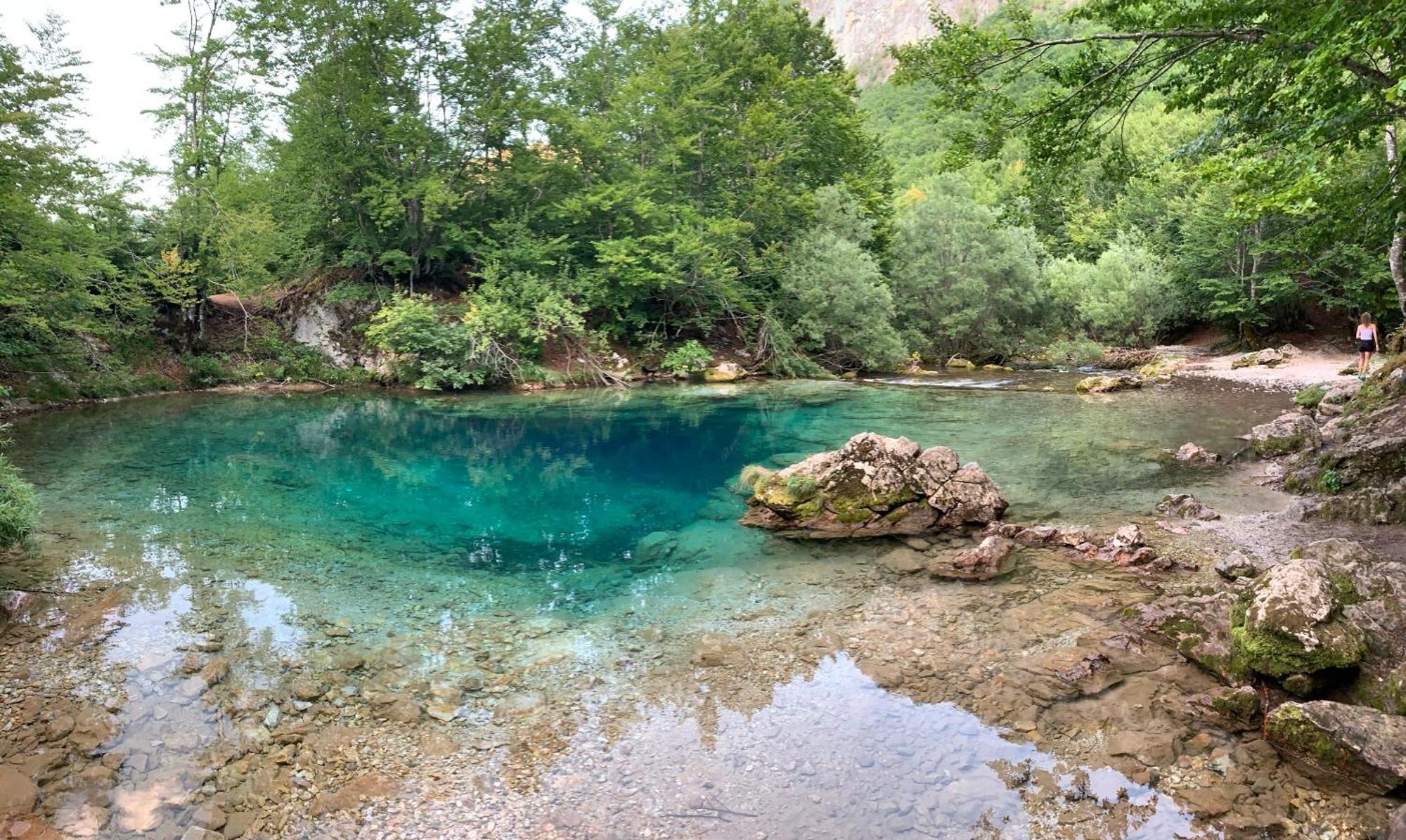 Guest House Ulaj Vuthaj Εξωτερικό φωτογραφία