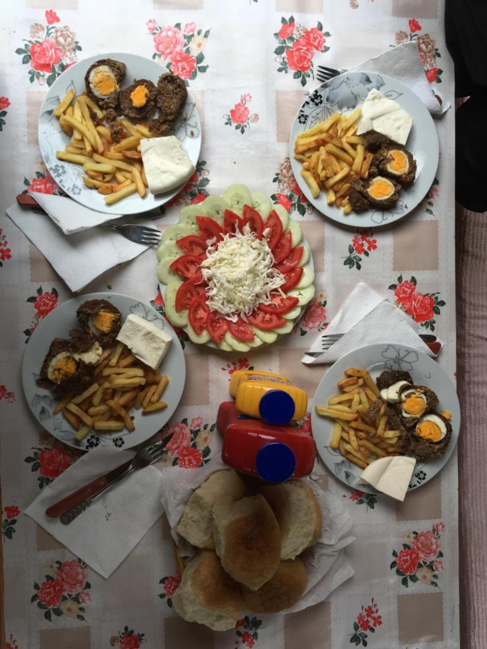 Guest House Ulaj Vuthaj Εξωτερικό φωτογραφία